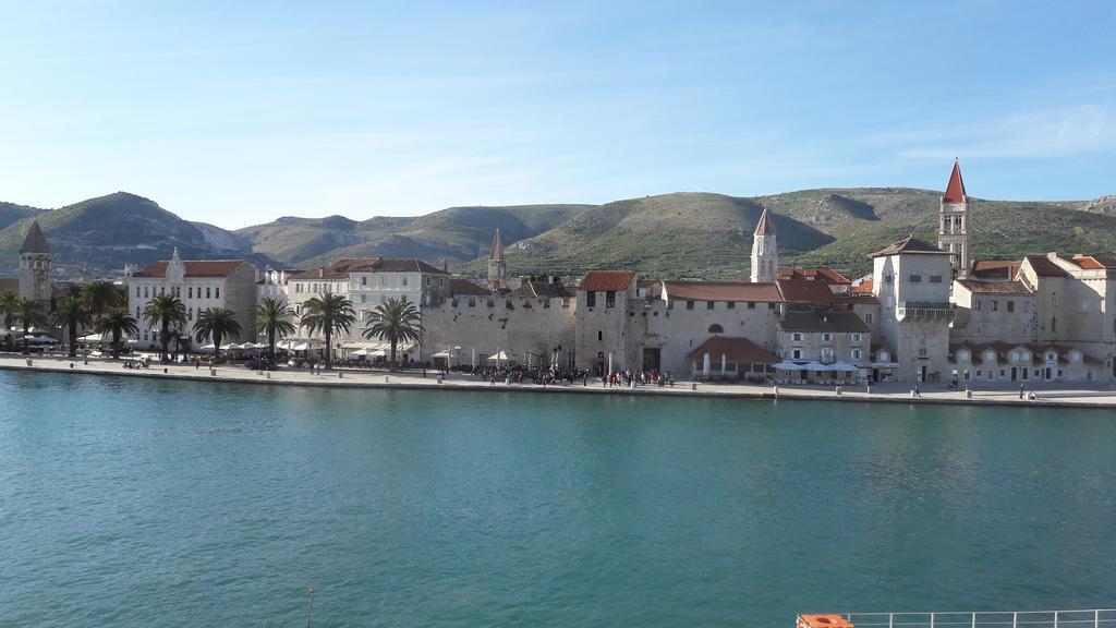 Villa Tudor Trogir Exterior foto