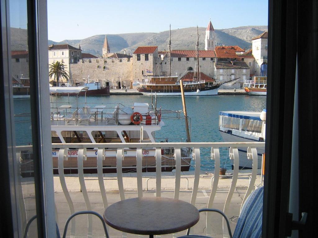 Villa Tudor Trogir Zimmer foto